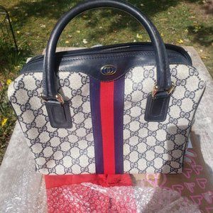 Gucci Sherry line satchel navy blue vintage